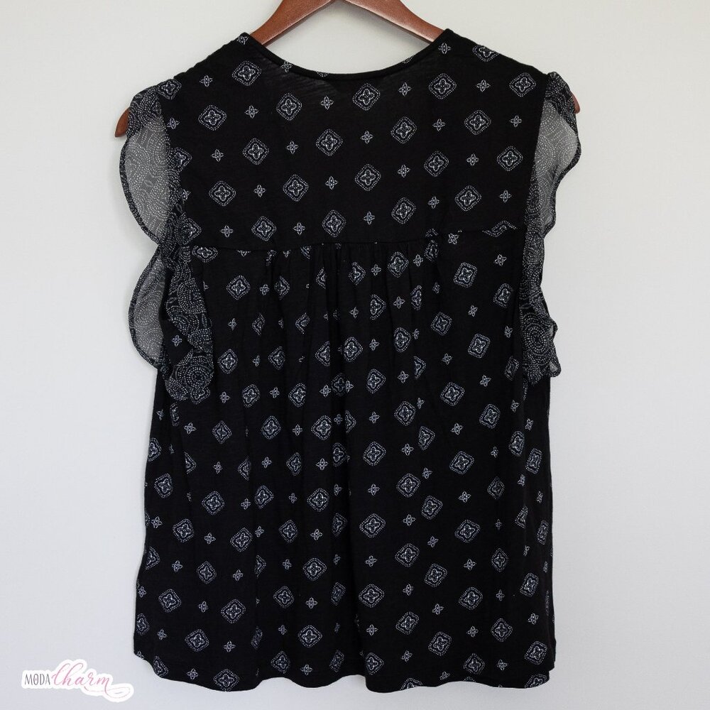 Flutter Ruffle Sleeve, Black - Picture 3 of 6